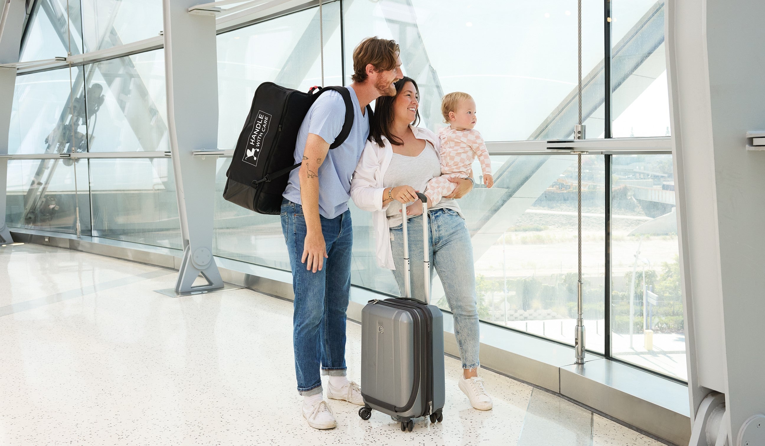 Protect Your Compact-Fold Travel Stroller With A Bag LOADED With So Many Features, It’ll Make Your Head Spin (In A Good Way!)